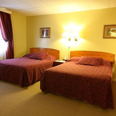 Villa Maria Country Inn Acheson Luaran gambar