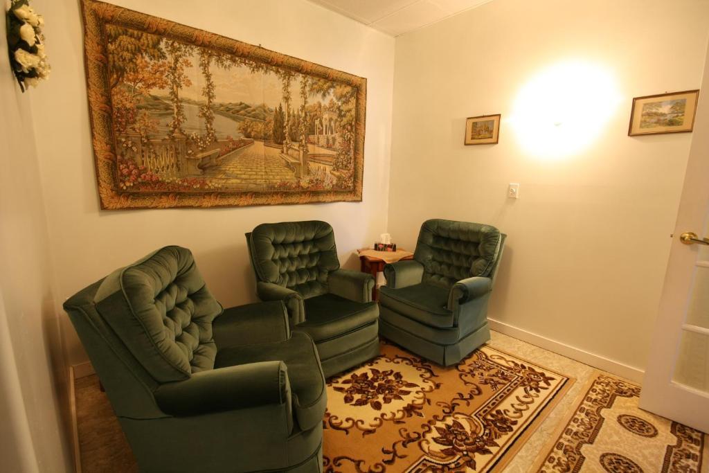 Villa Maria Country Inn Acheson Luaran gambar