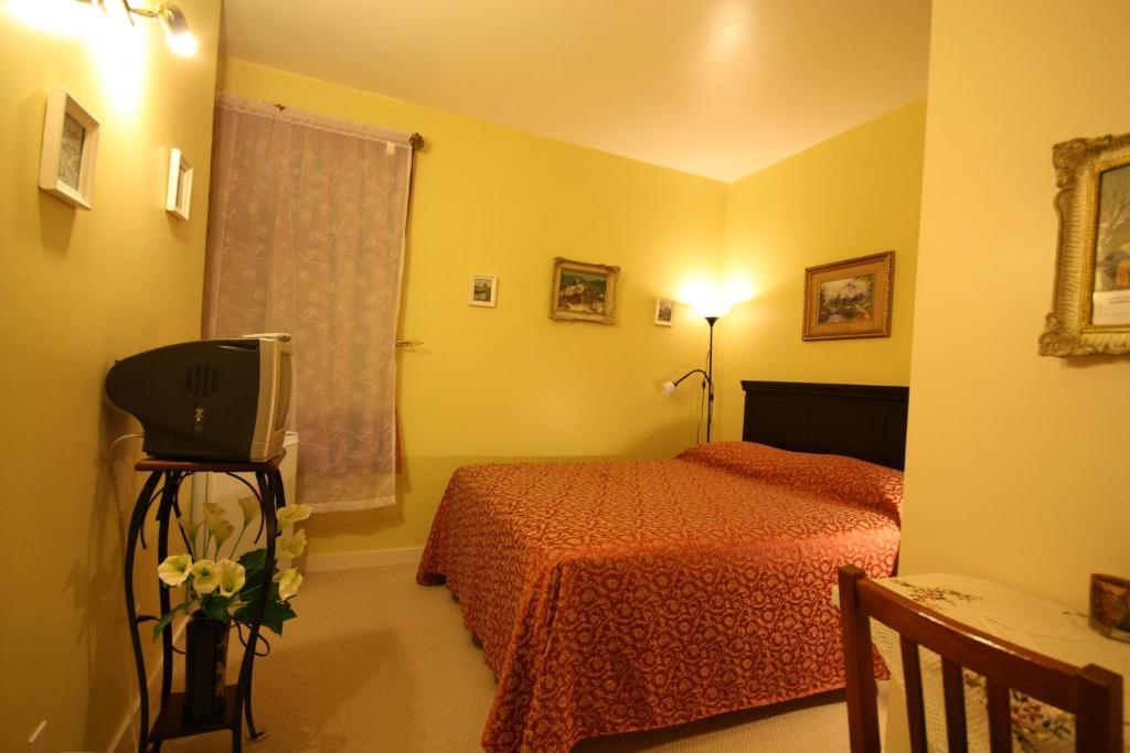 Villa Maria Country Inn Acheson Luaran gambar