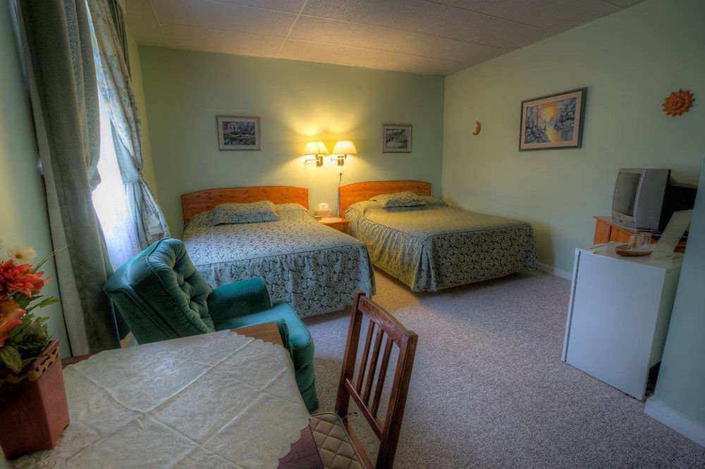 Villa Maria Country Inn Acheson Luaran gambar